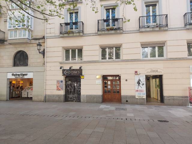 Local comercial en Alquiler en Calle Postas, 26 en Ensanche