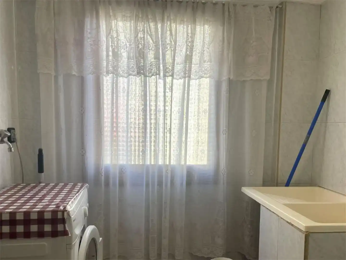 Bedroom of Detached homes for sale in Planes