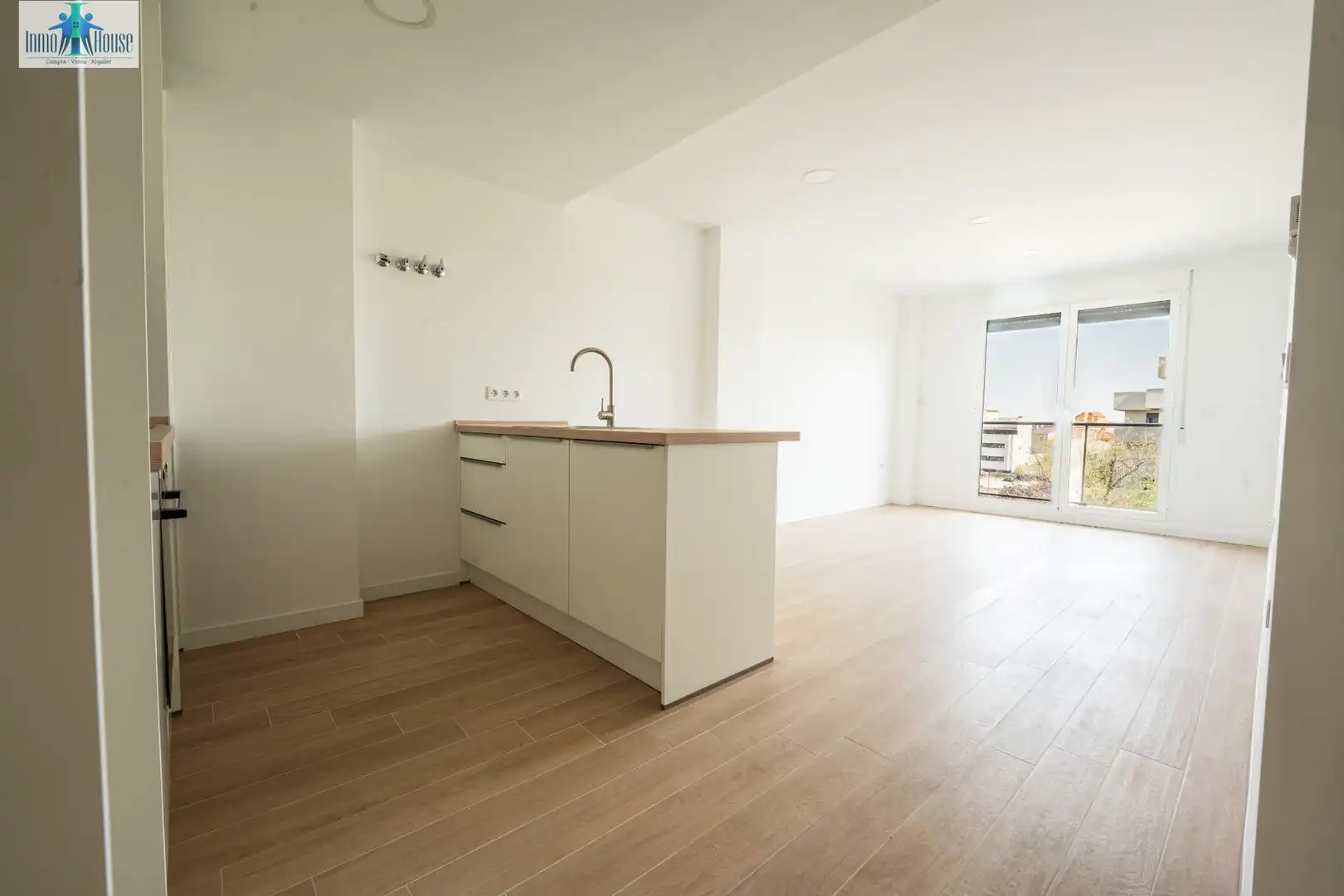 Küche von Wohnung zum Verkauf in  Albacete Capital mit Terrasse, Abstellraum und Balkon