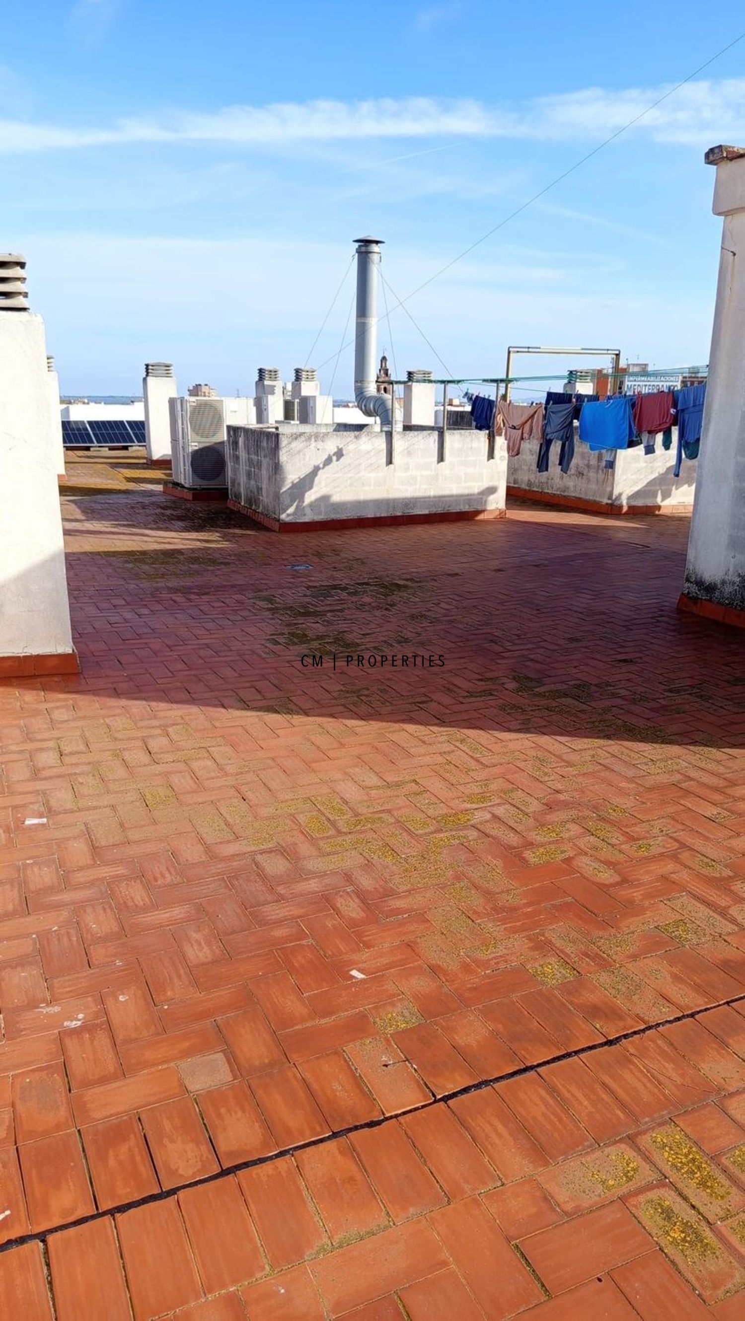 Terrace of Flat for sale in Silla  with Air Conditioner and Storage room