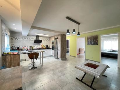 Kitchen of Flat for sale in Gilet  with Air Conditioner