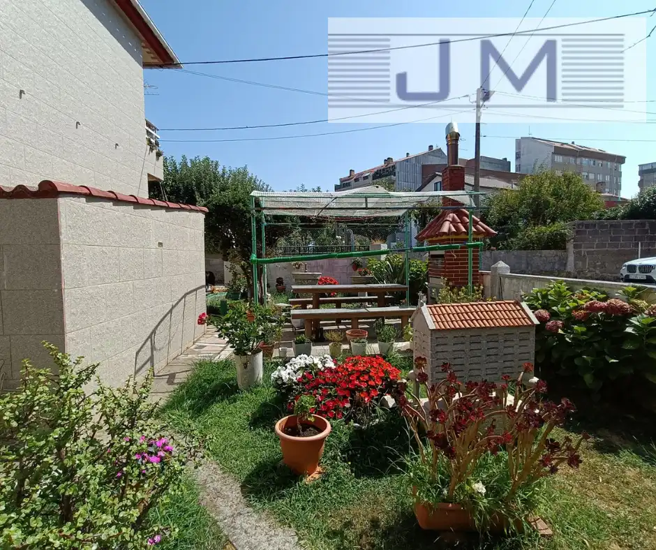 Terrassa de Casa o xalet en venda en Ribeira amb Jardí privat, Terrassa i Traster