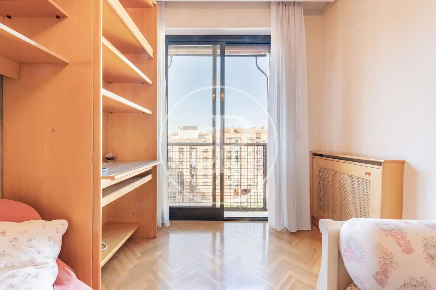 Bedroom of Flat for sale in Madrid  with Air Conditioner and Heating