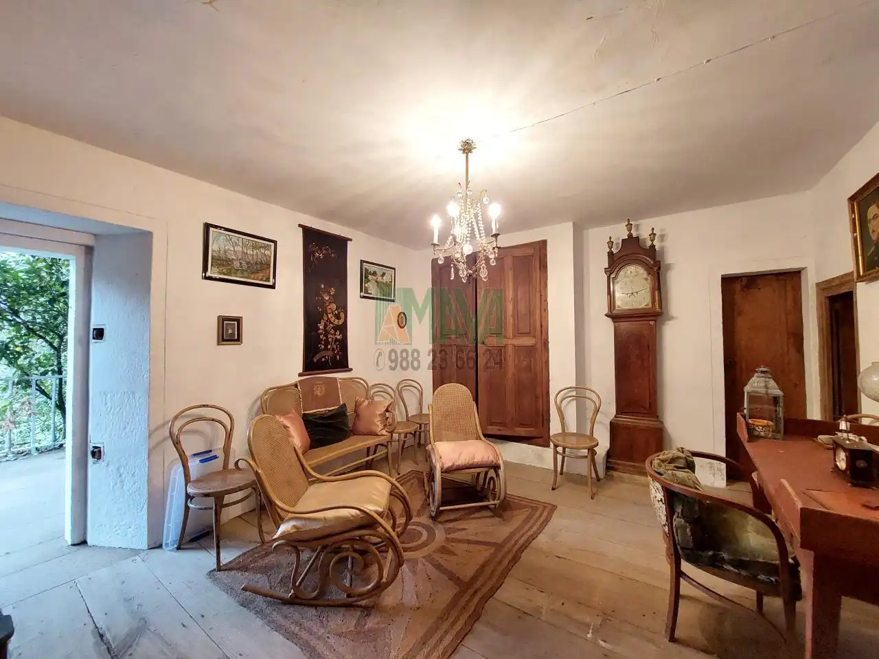 Wohnzimmer von Country house zum Verkauf in Ourense Capital  mit Privatgarten und Terrasse