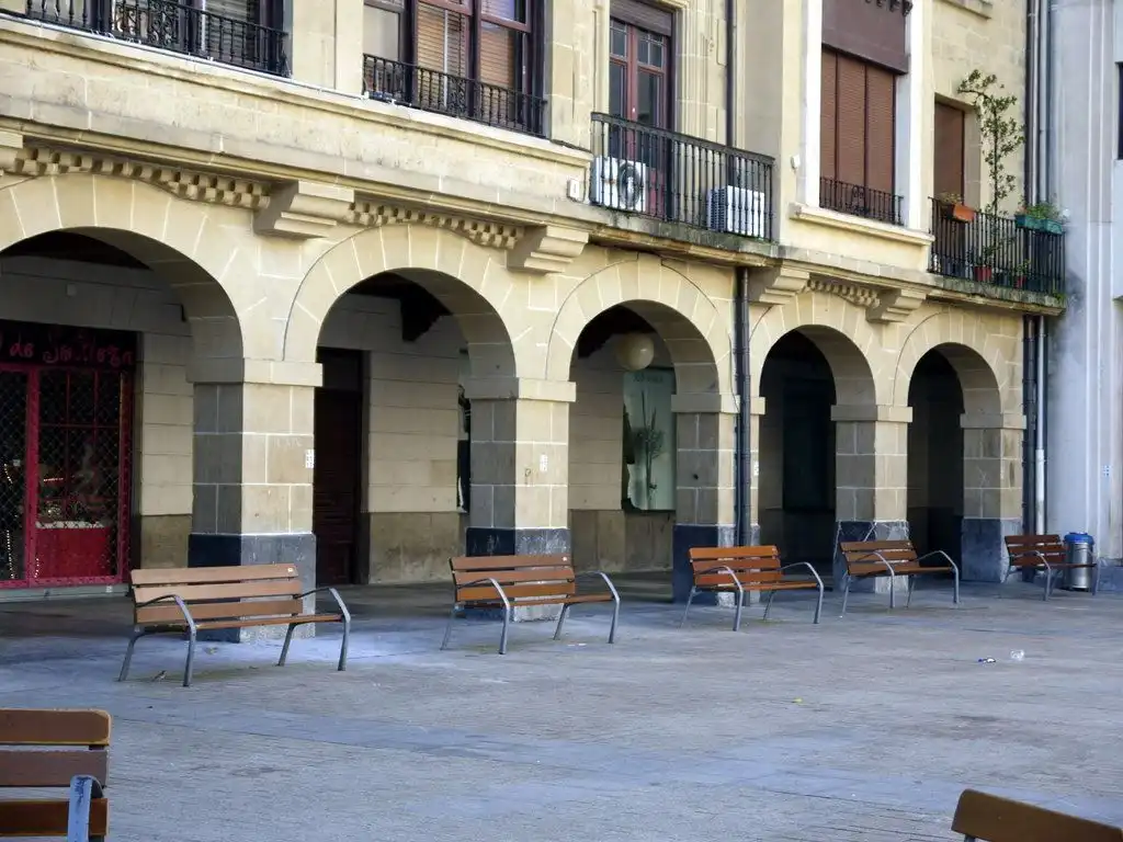 Business premises for sale in Particular de Club Kalea 4, imagen 2