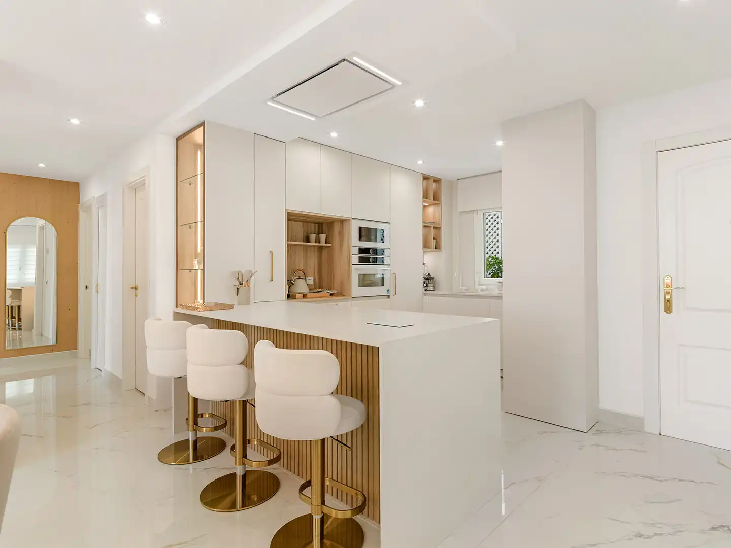Apartament amb terrassa en venda a Nueva Andalucía, imagen 4