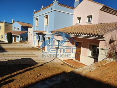 Vista exterior de Casa o xalet en venda en Ayamonte amb Jardí privat, Terrassa i Piscina