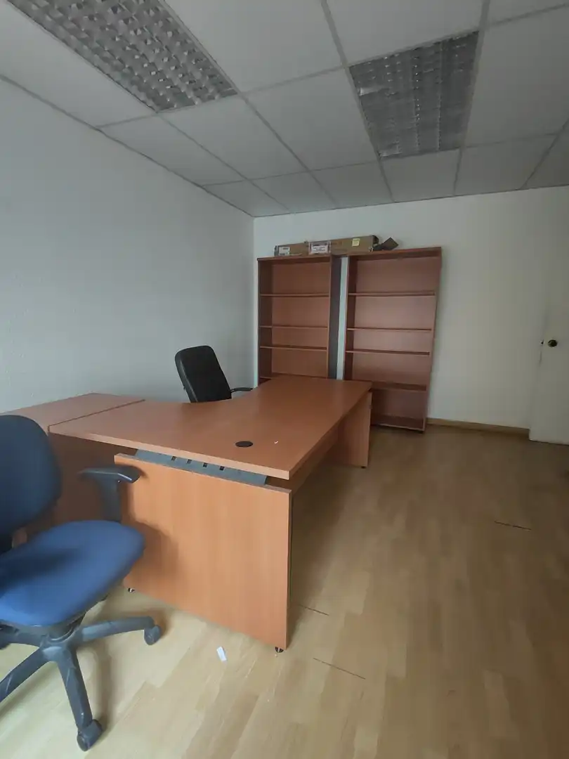 Ufficio con ascensore in affitto a Logroño - Vara de Rey, imagen 3