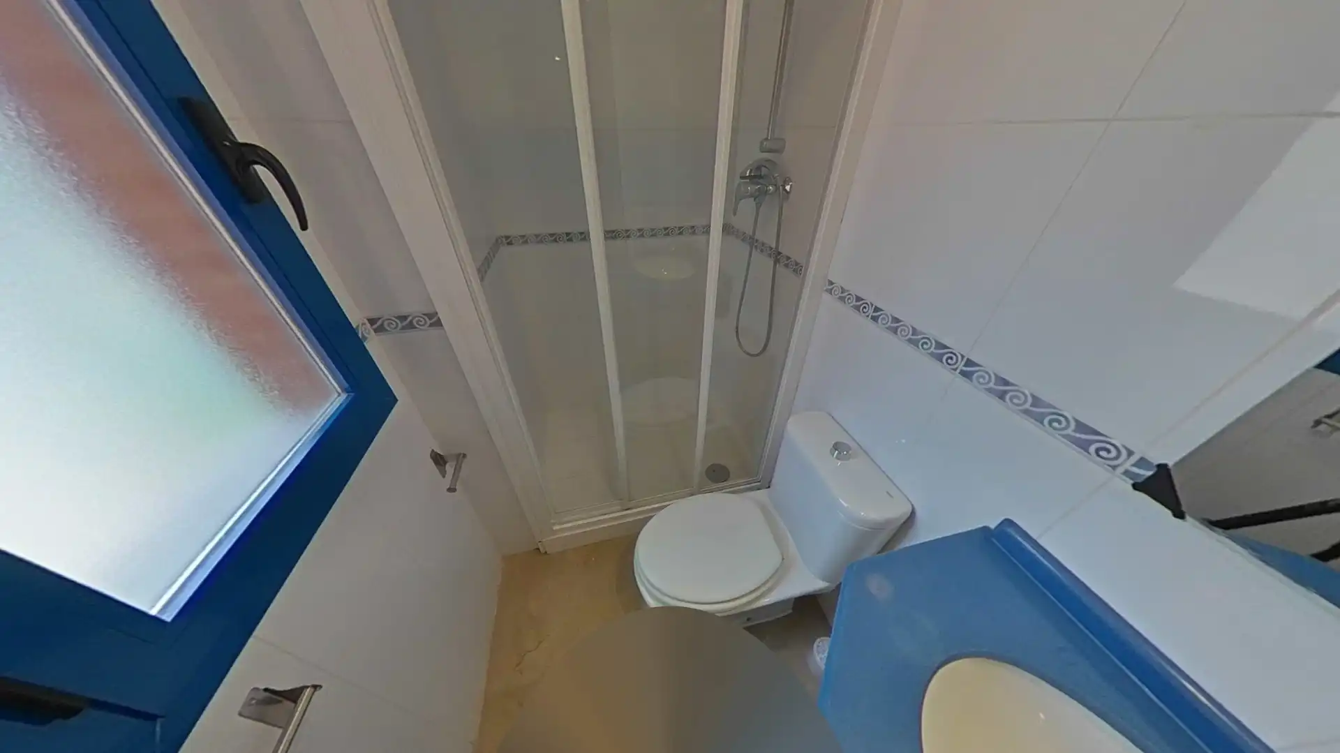 Baño de Piso en venta en Calpe / Calp