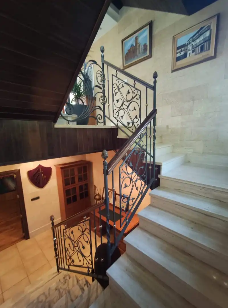 Casa o xalet en venda en Elche / Elx amb Aire condicionat, Calefacció i Jardí privat