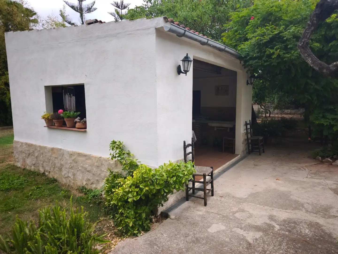Vista exterior de Finca rústica en venda en Masdenverge amb Jardí privat, Traster i Moblat