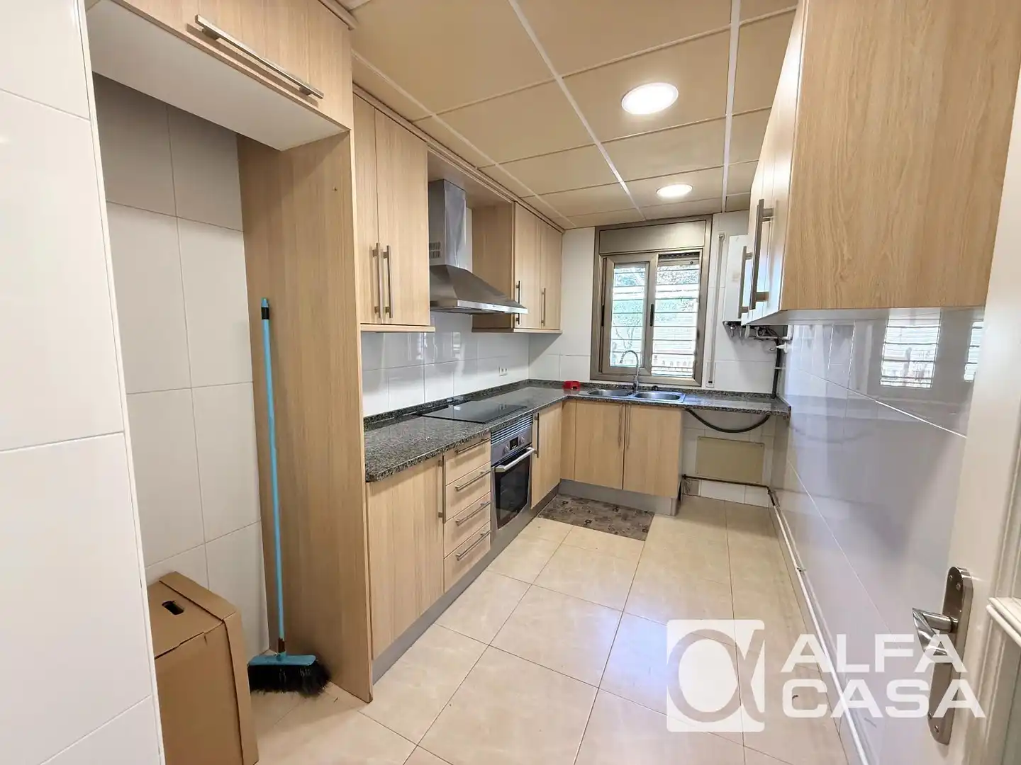 Cuina de Pis en venda en Lloret de Mar amb Aire condicionat, Calefacció i Terrassa