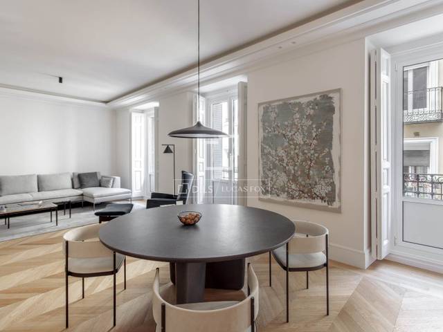 Piso en Venta en Casco Antiguo