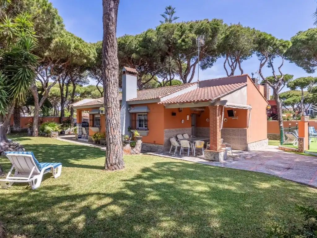 Jardí de Casa o xalet en venda en Chiclana de la Frontera amb Aire condicionat, Calefacció i Jardí privat