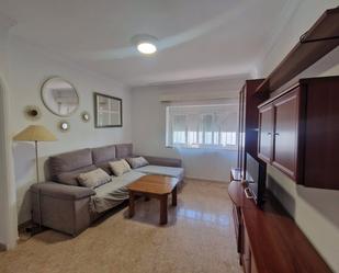 Sala d'estar de Pis de lloguer en Ronda amb Moblat