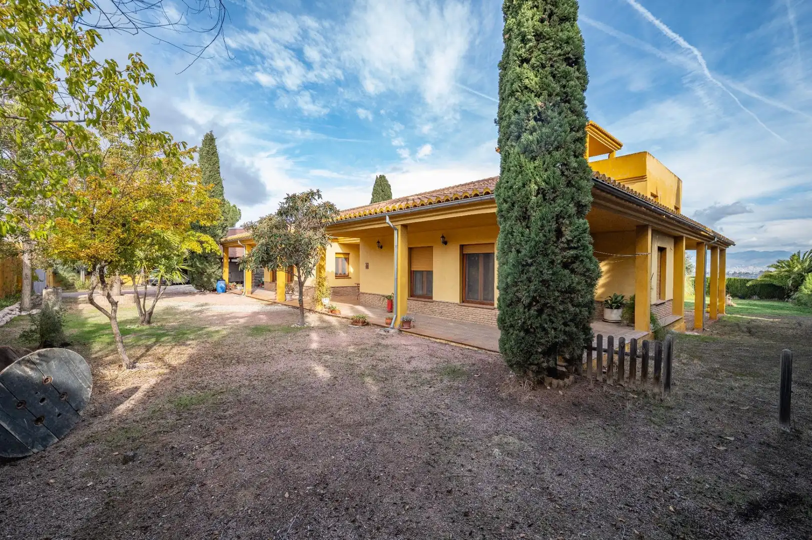 Außenansicht von Haus oder Chalet zum Verkauf in Alhendín mit Heizung, Privatgarten und Terrasse