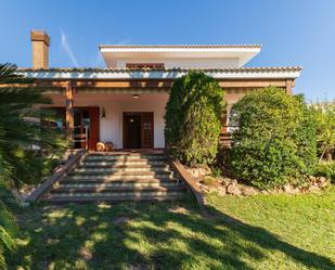 Vista exterior de Casa o xalet de lloguer en Godella amb Calefacció, Jardí privat i Terrassa