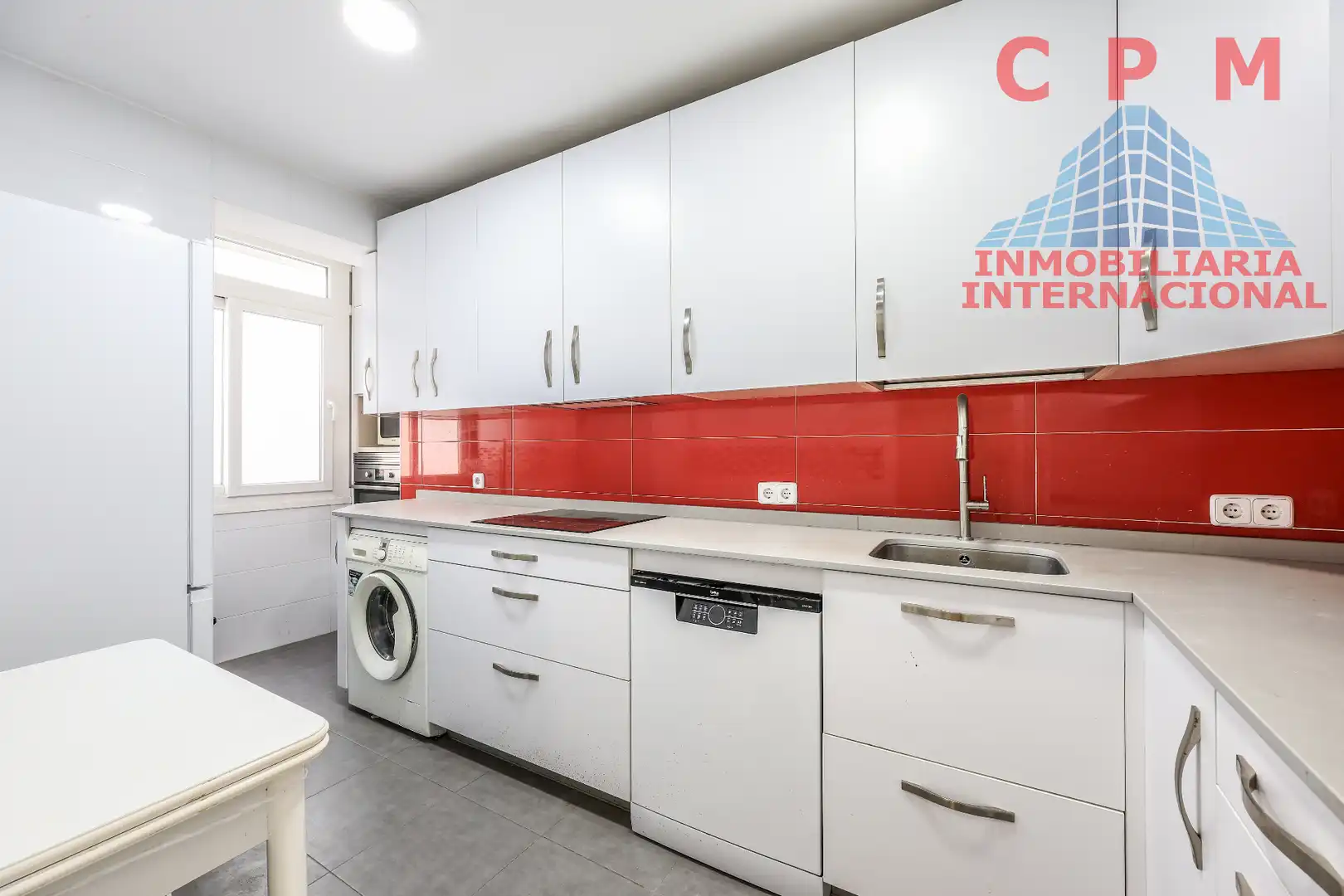 Cuina de Pis de lloguer en Madrid amb Aire condicionat, Calefacció i Parquet