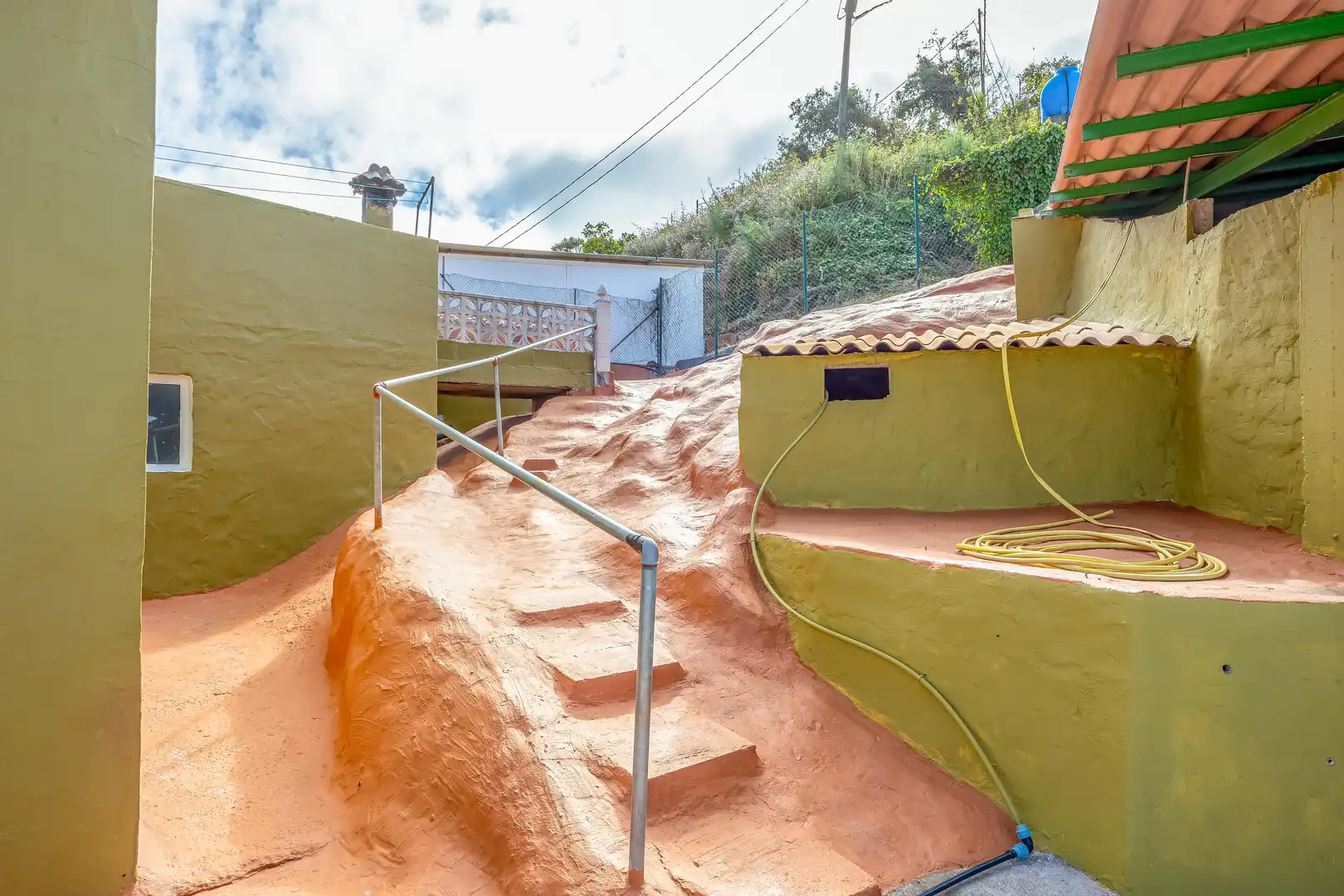 Exterior view of Houses for sale in Santa María de Guía de Gran Canaria  with Private garden, Terrace and Storage room