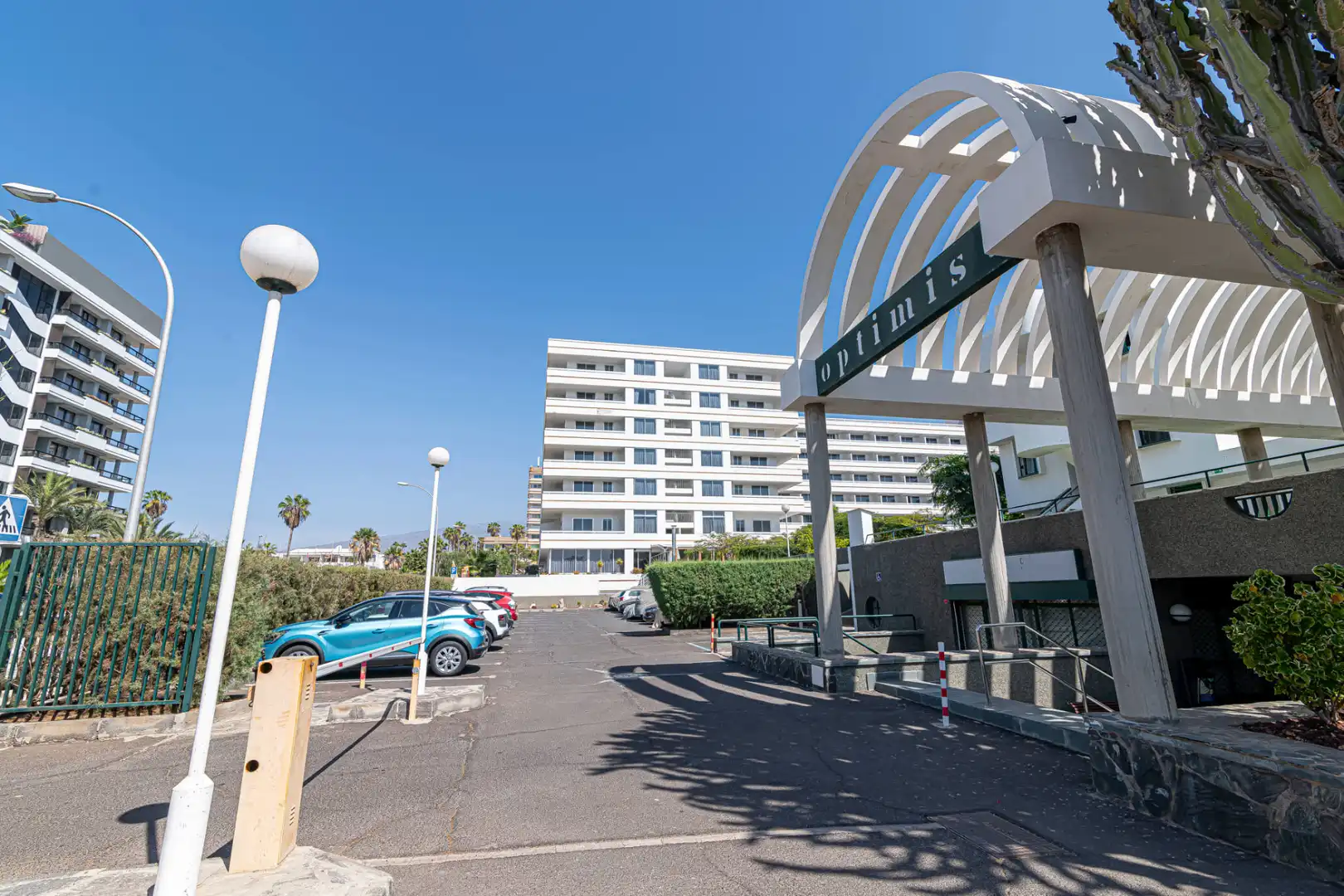 Exterior view of Flat for sale in Playa de las Américas