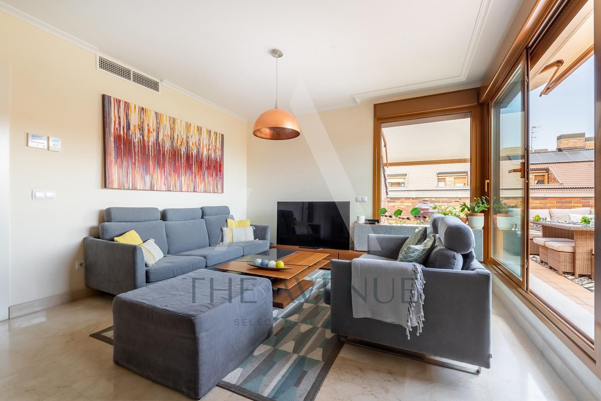 Attic for sale in Calle Alonso de Ojeda, Valenoso