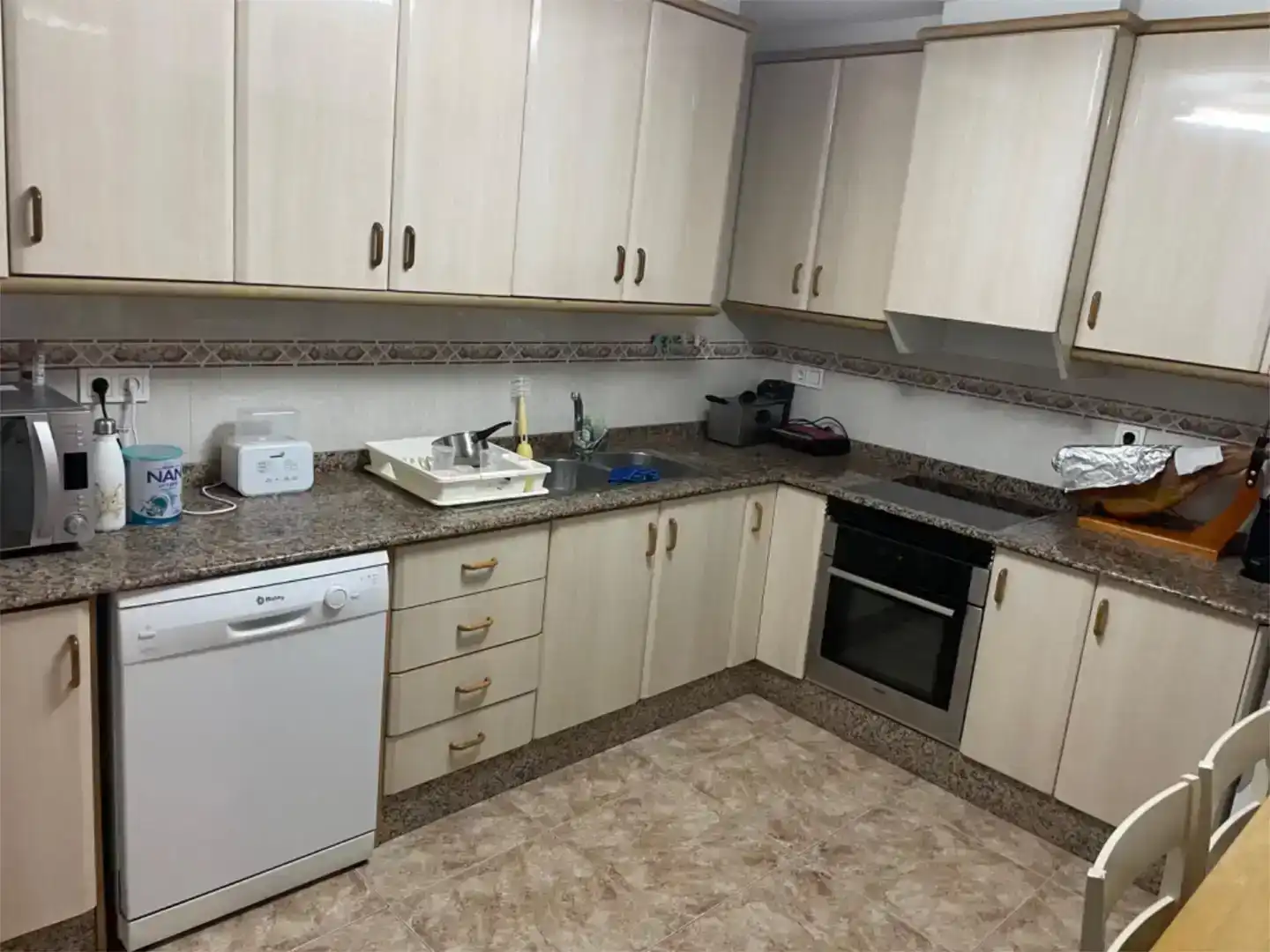 Cuina de Dúplex en venda en Torrevieja amb Aire condicionat