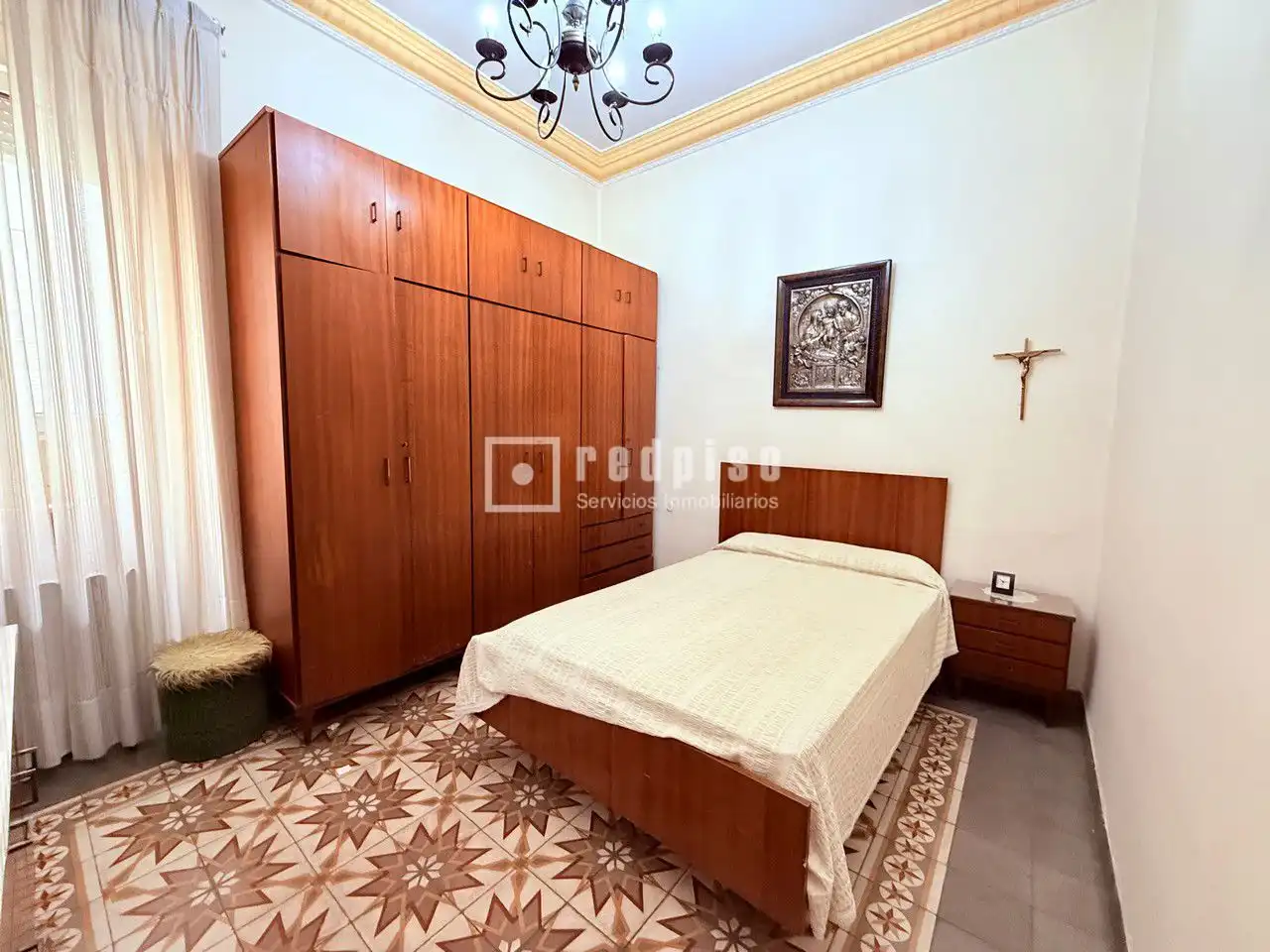 Habitación de Piso de alquiler en Valencia con Aire acondicionado, Calefacción y Amueblado