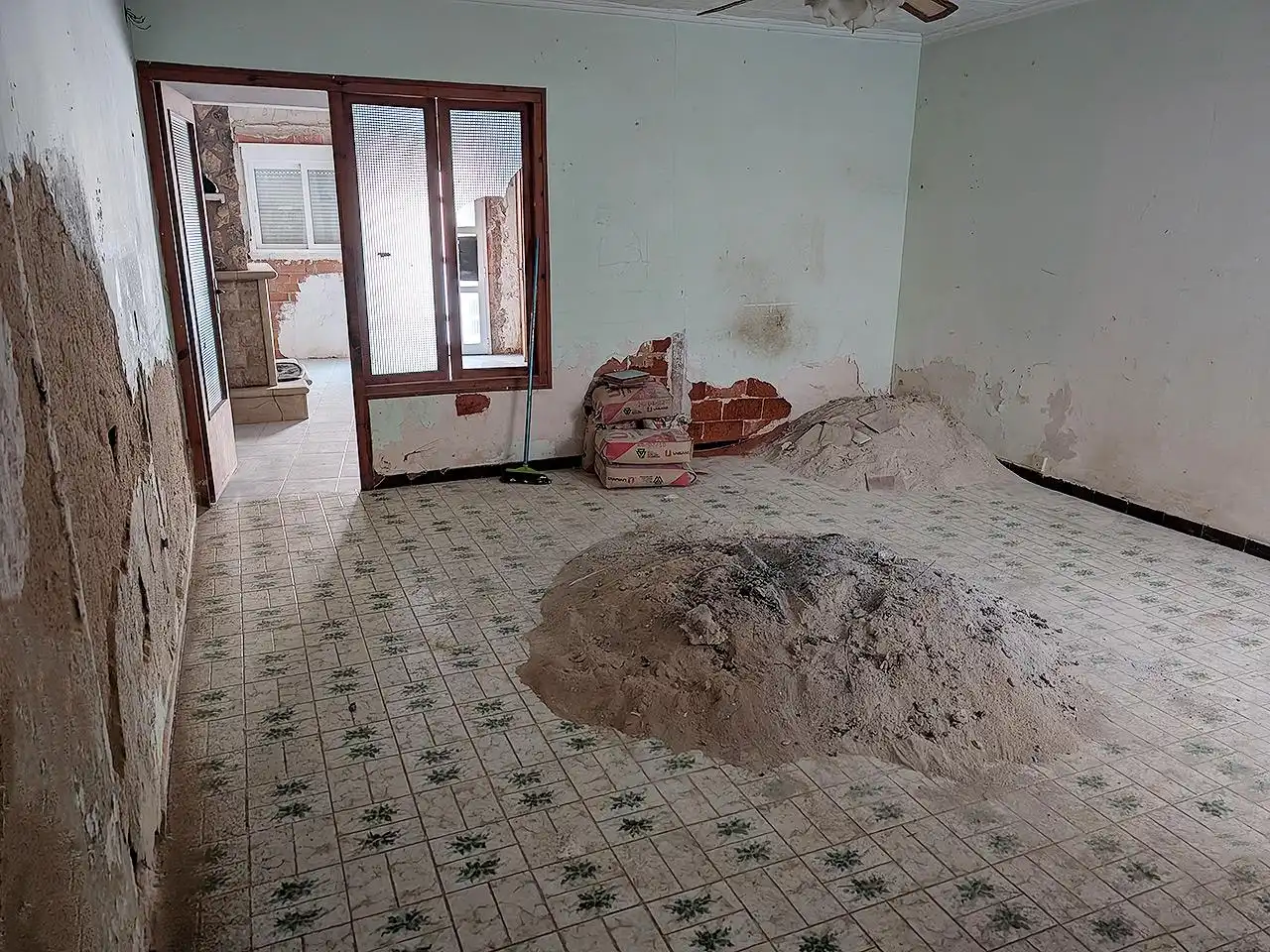 Houses for sale in Alcanar  with Terrace, Storage room and Balcony