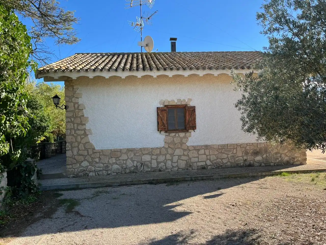 Vista exterior de Casa o chalet en venta en Salinas con Aire acondicionado, Jardín privado y Terraza