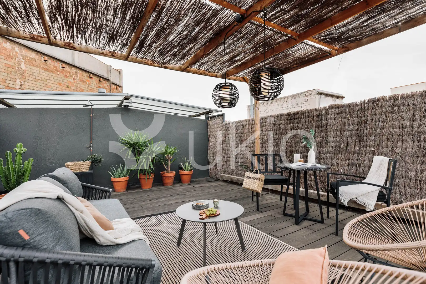 Terrasse von Wohnungen zur Miete in Barcelona mit Klimaanlage, Terrasse und Möbliert
