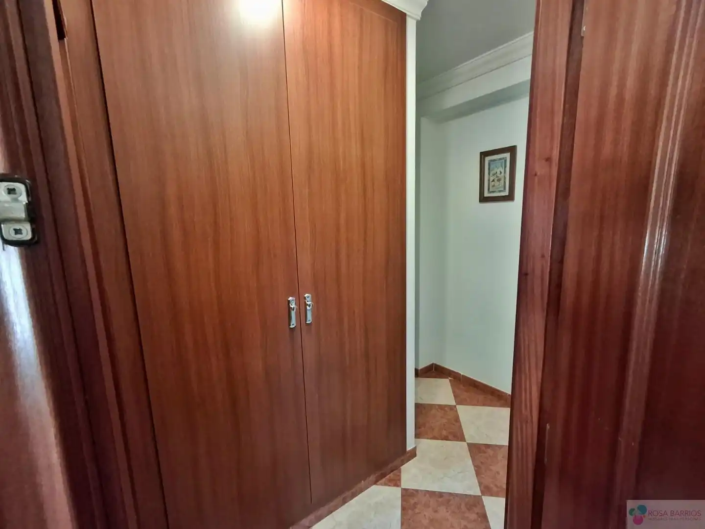 Wohnung zum Verkauf in Marbella mit Klimaanlage, Terrasse und Möbliert
