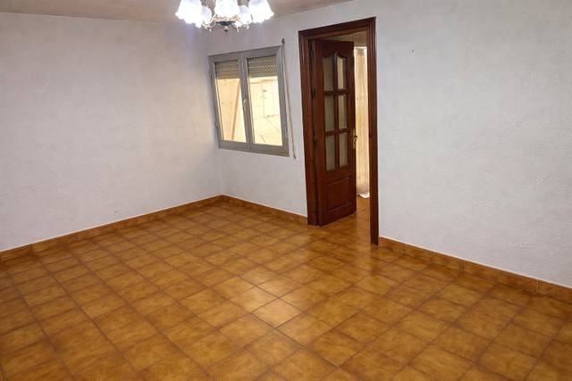 Piso en Venta en Calle del Sol en Pina de Ebro