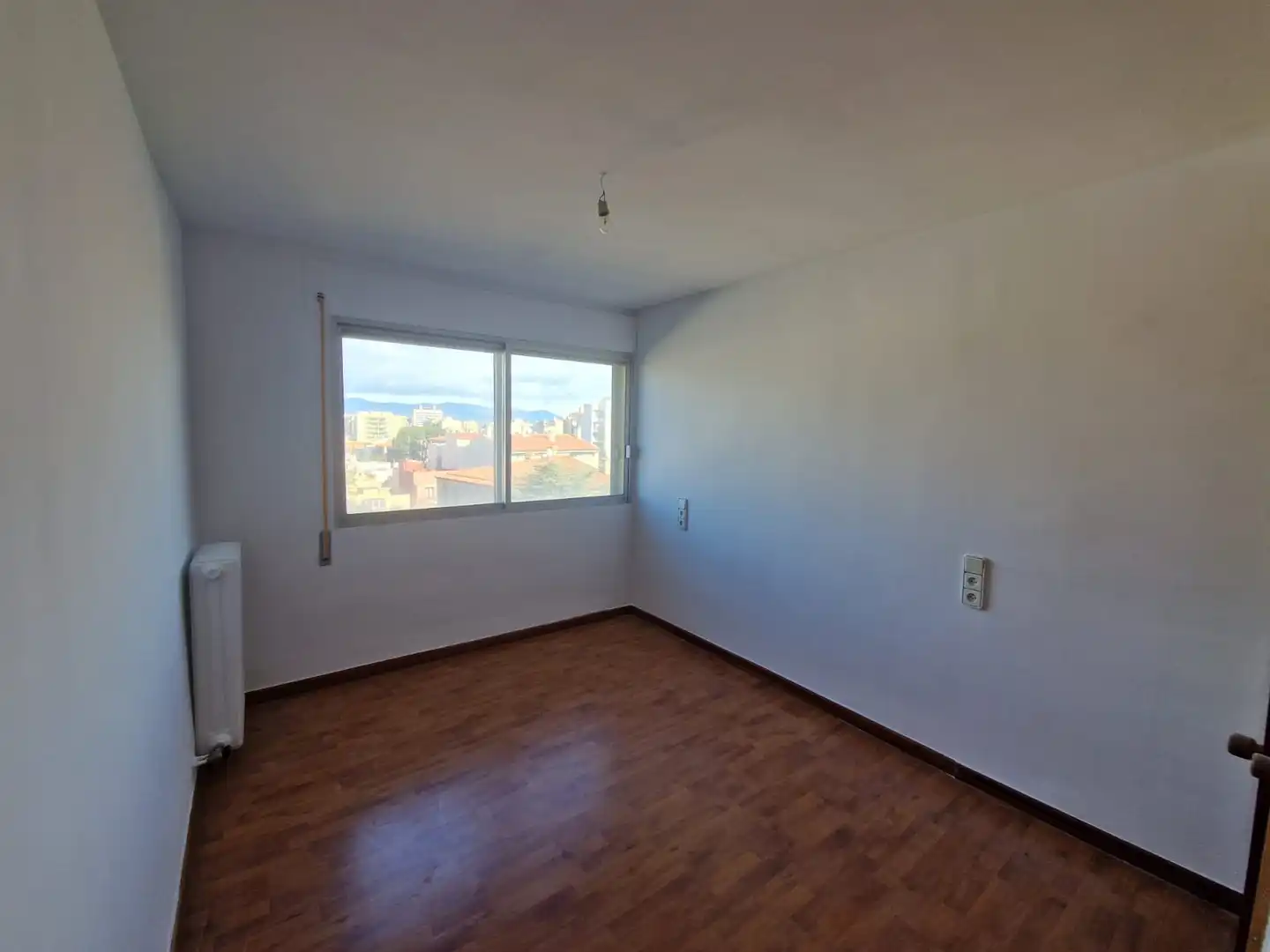 Habitación de Piso en venta en Figueres con Calefacción y Balcón