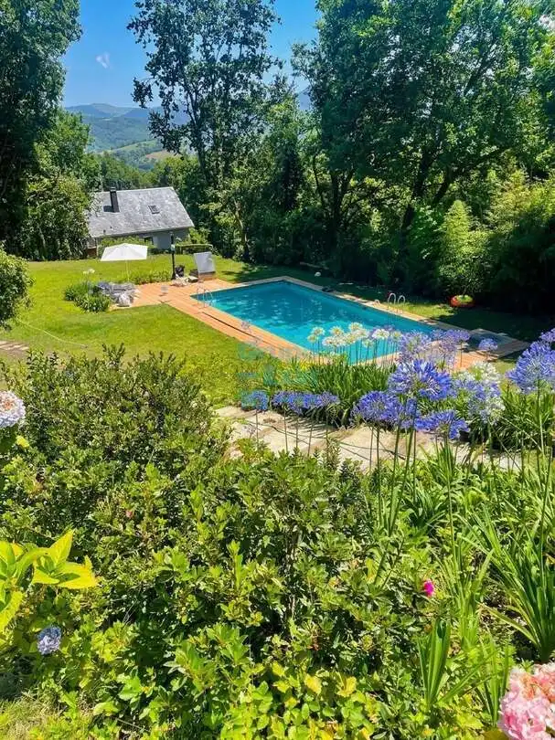 Piscina de Casa o chalet en venta en Hondarribia con Jardín privado, Terraza y Trastero