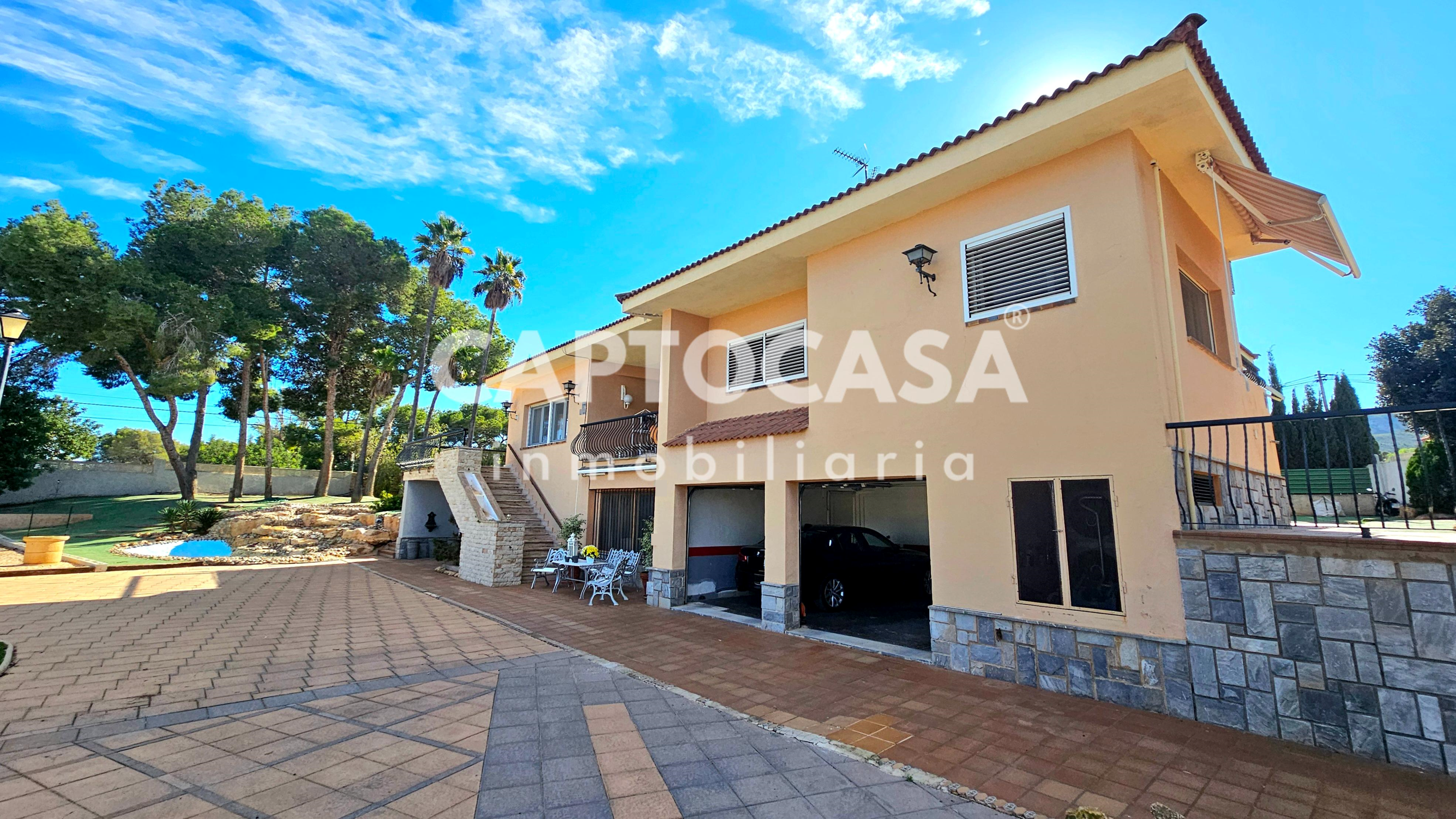 Vista exterior de Casa o xalet en venda en Cartagena amb Aire condicionat, Calefacció i Jardí privat
