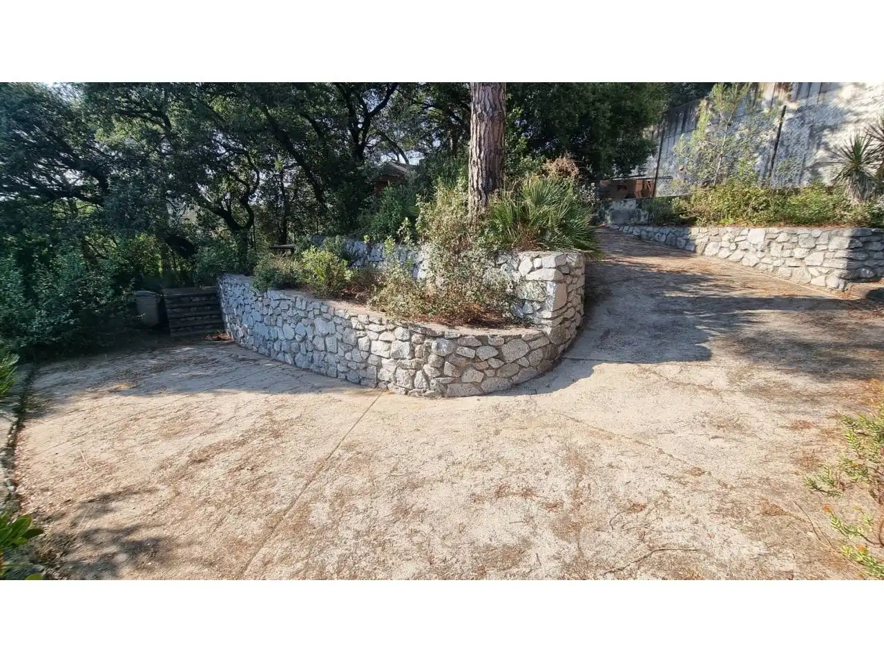 Houses for sale in Calle Lleida, Vallromanes