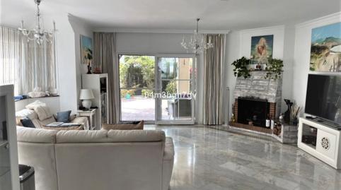 Photo 4 of House or chalet for sale in Avenida de las Golondrinas, Atalaya - Isdabe, Estepona