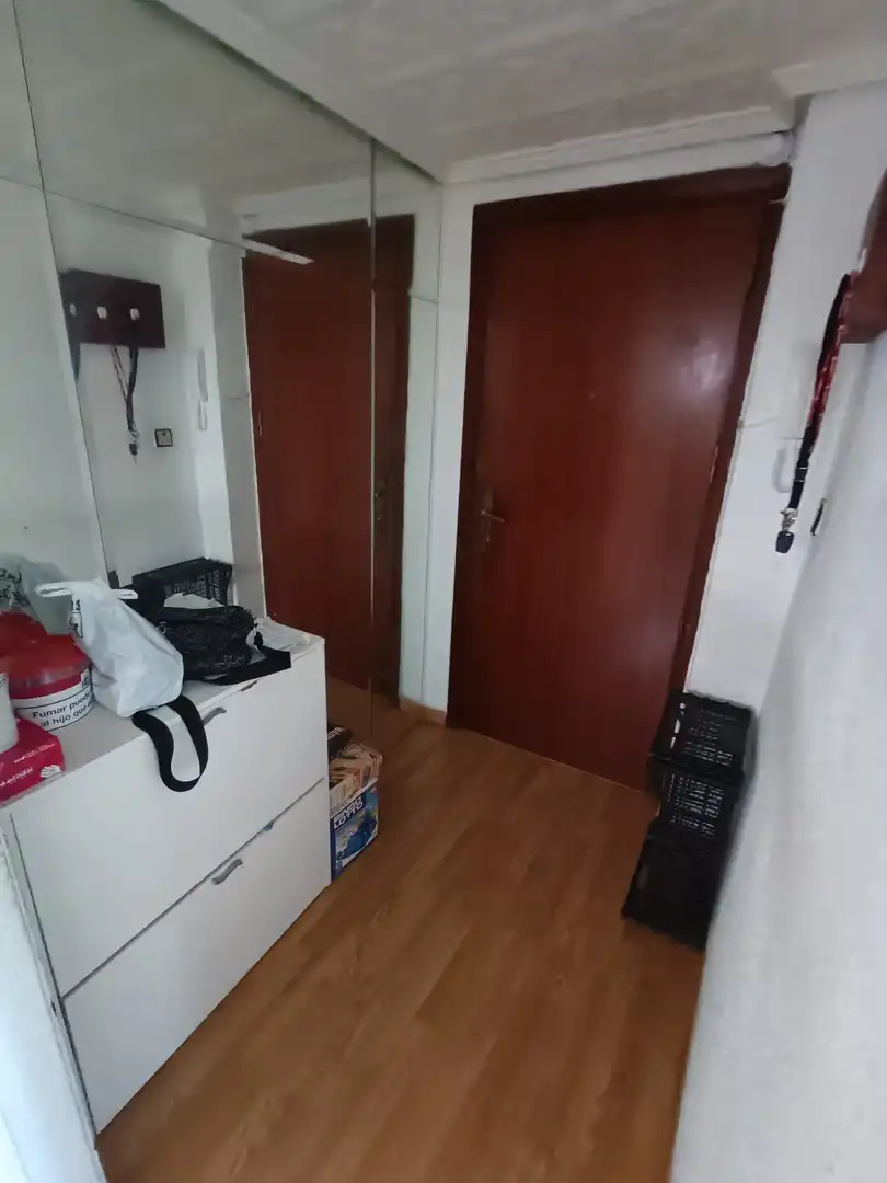 Piso en venta en Valle de Trápaga-Trapagaran con Balcón