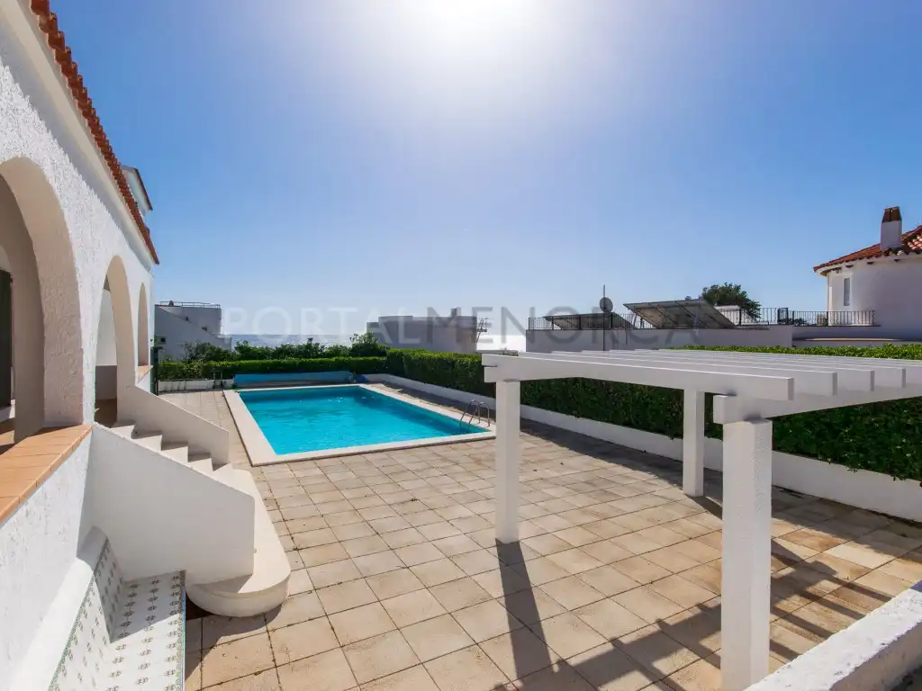 Piscina de Casa o xalet en venda en Sant Lluís amb Terrassa i Piscina