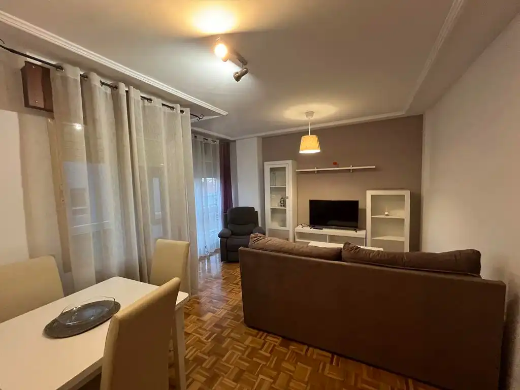 Apartamento de alquiler en Calle Ángel, Hospital