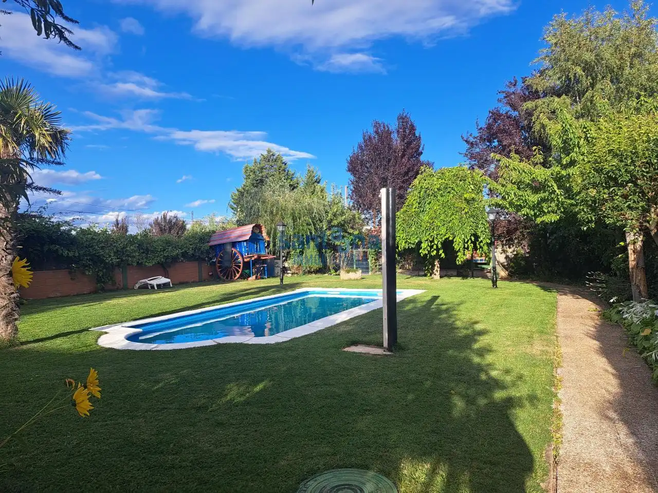 Xalet amb jardí en venda a Valverde de la Virgen, imagen 12