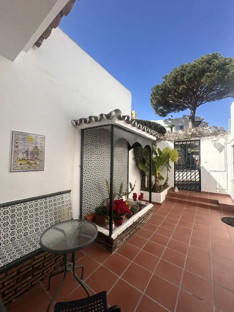 Adossat amb piscina en venda a Nueva Andalucía, imagen 14