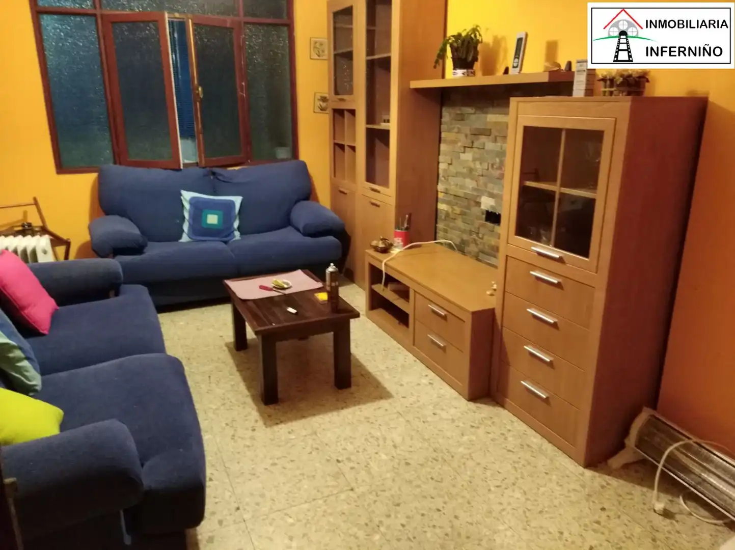 Sala de estar de Piso en venta en Ferrol con Terraza, Trastero y Amueblado