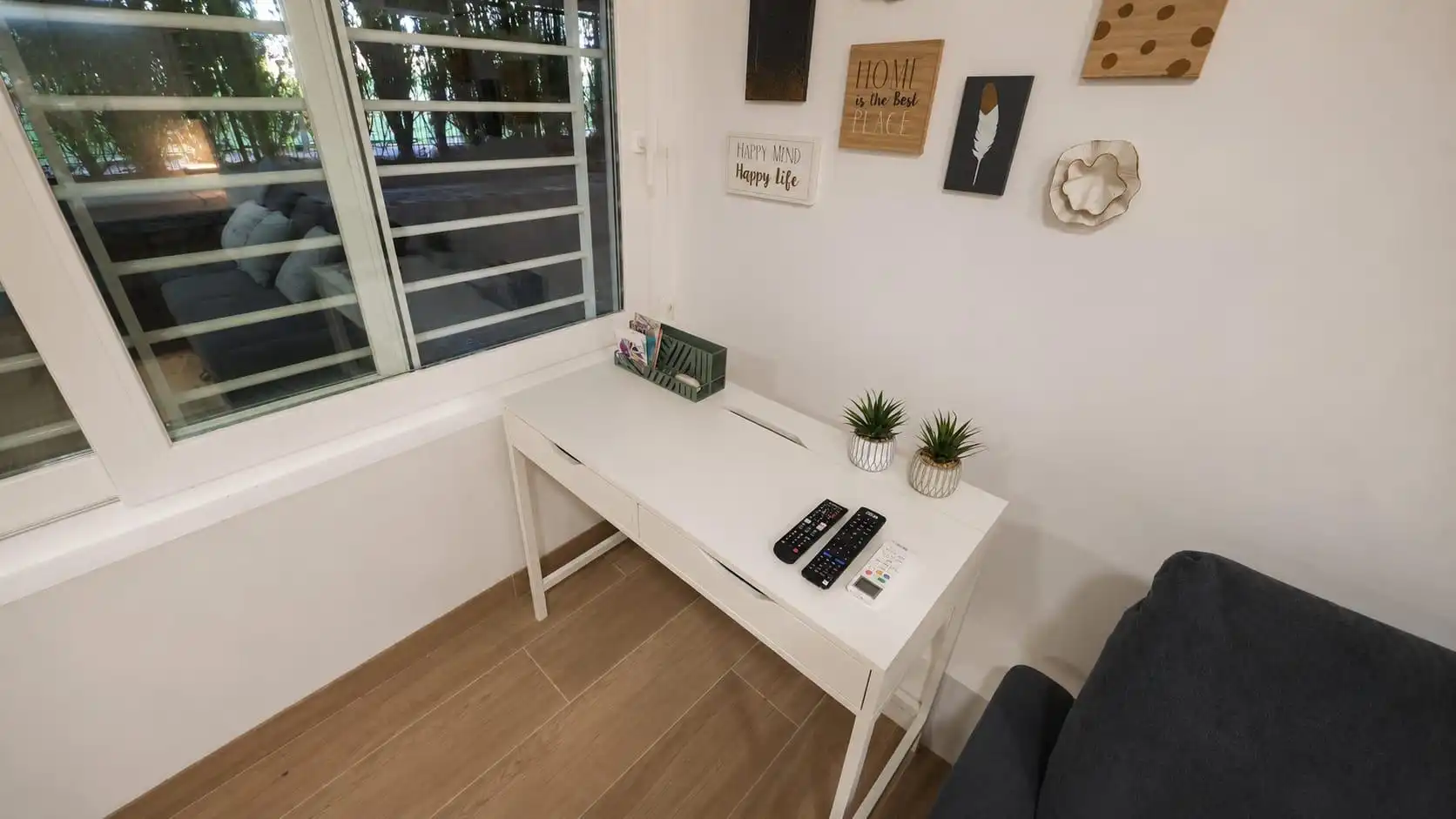 Sala d'estar de Local en venda en Alicante / Alacant amb Aire condicionat