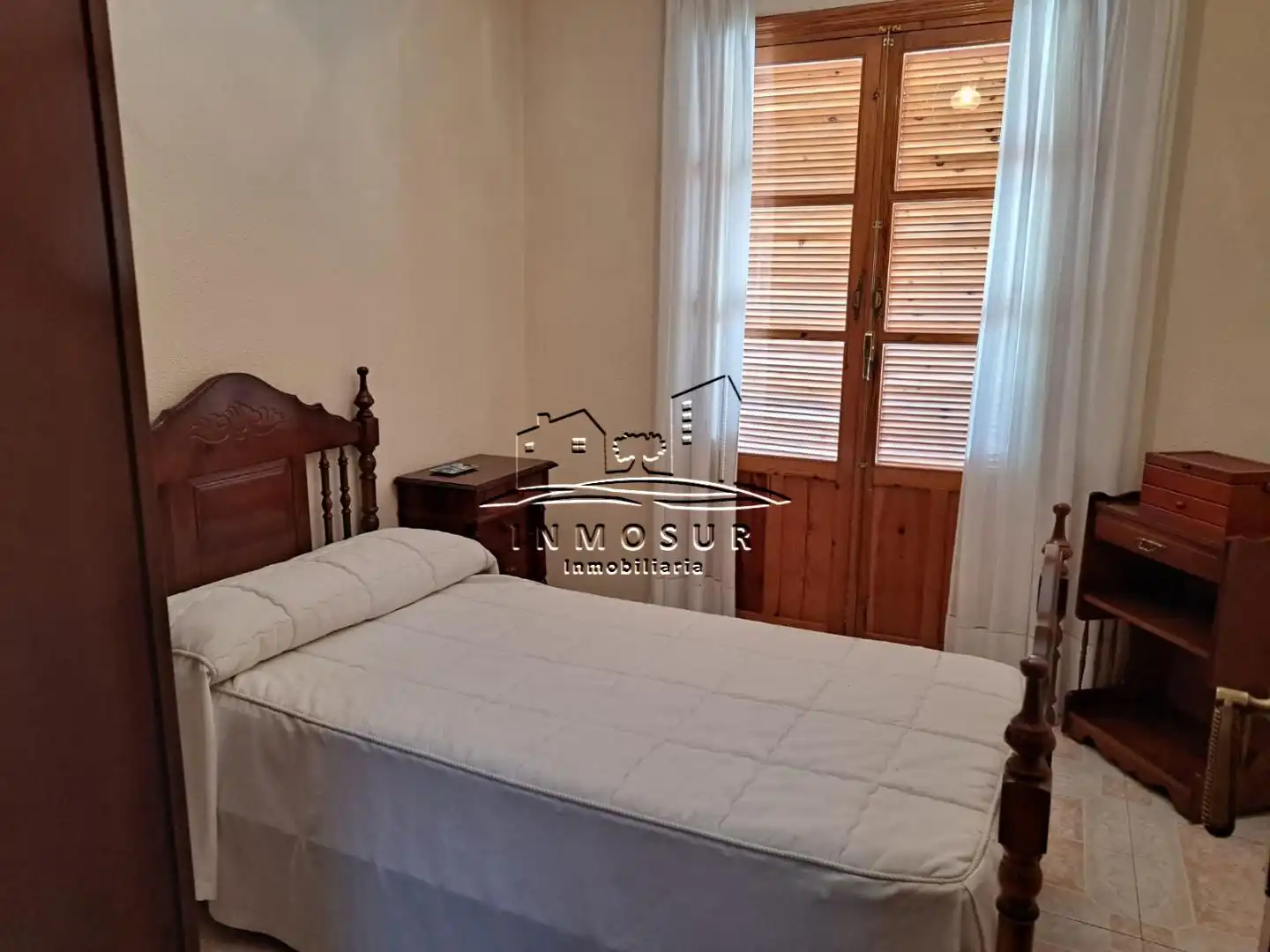 Habitación de Casa adosada en venta en Lucena con Terraza y Trastero