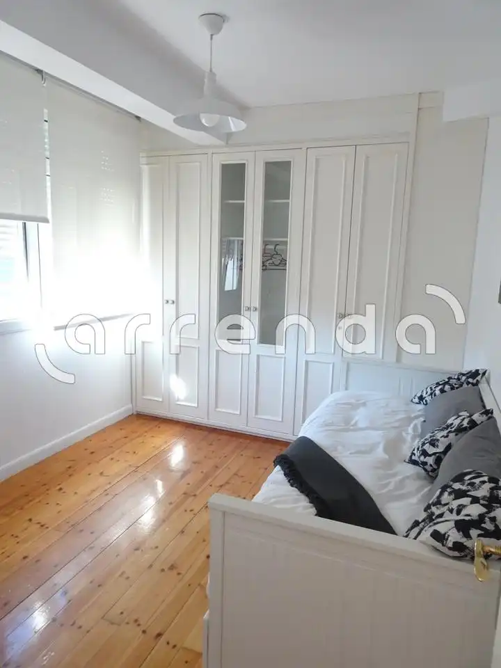 Habitación de Piso de alquiler en Santander con Calefacción y Amueblado