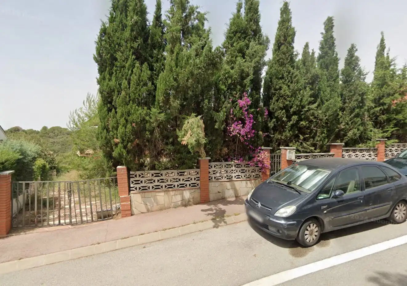 Casa amb piscina en venda a Carrer Pineda, imagen 3