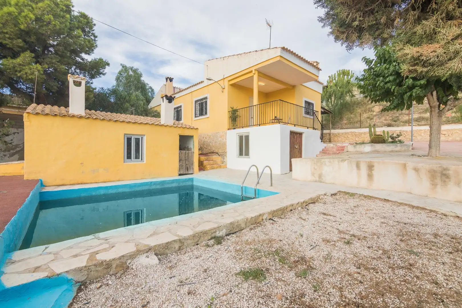 Vista exterior de Casa o xalet en venda en Aspe amb Jardí privat, Terrassa i Traster