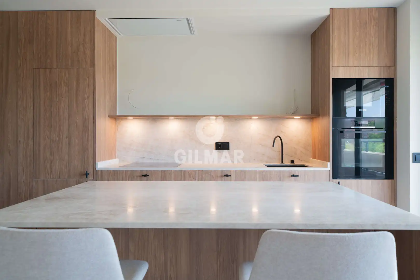 Kitchen of Flat for sale in Madrid  with Heating, Furnished and Balcony