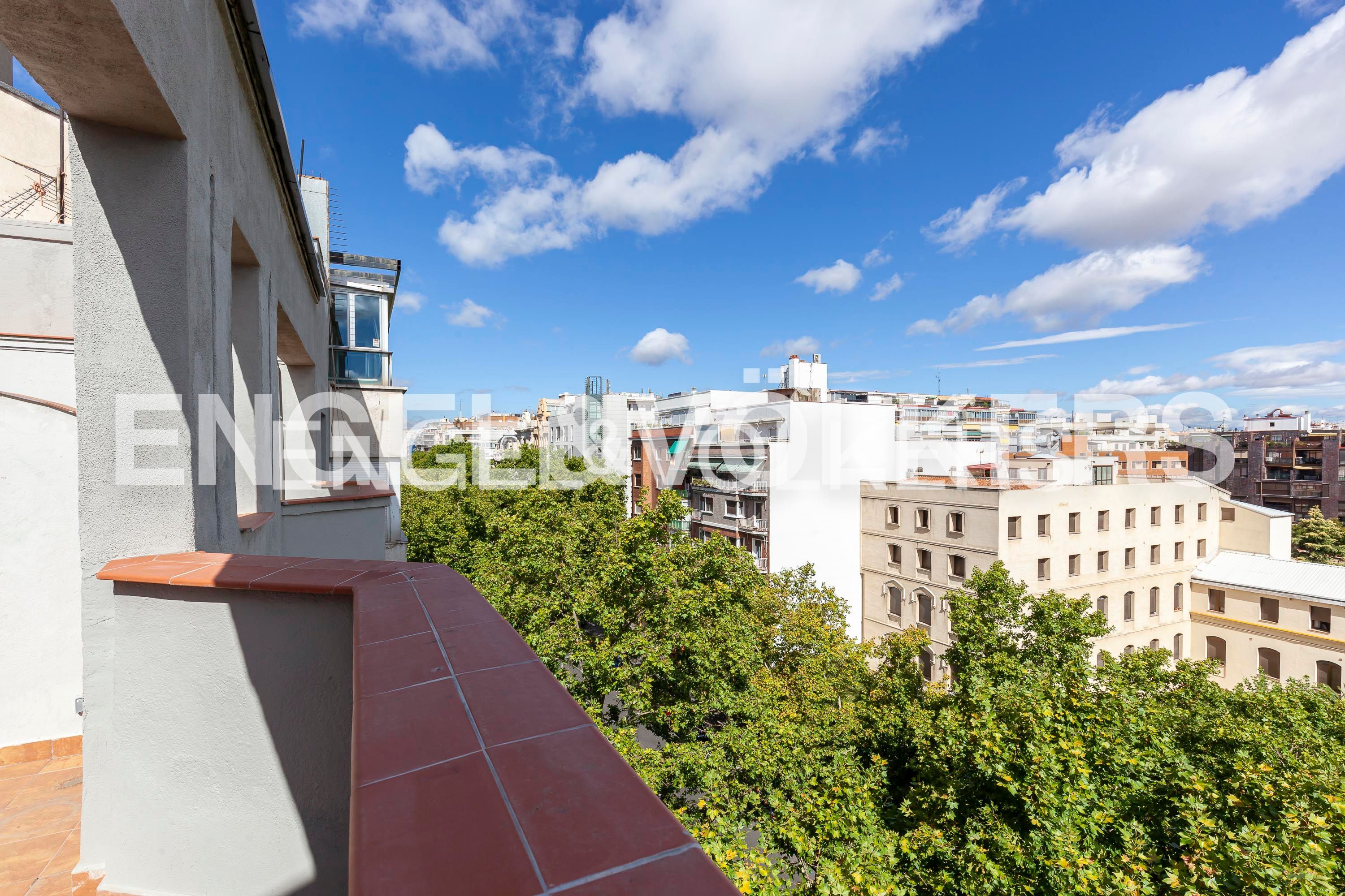 Exterior view of Flat for rent in  Madrid Capital  with Air Conditioner, Heating and Terrace